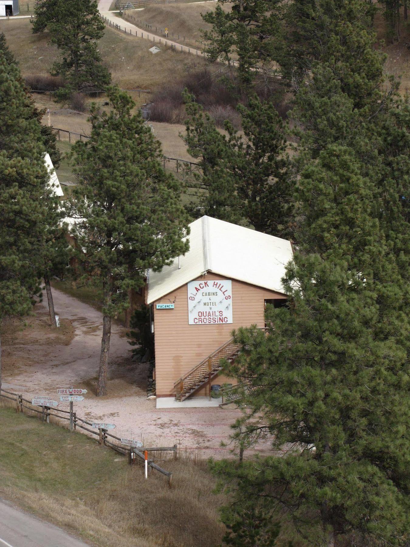 Black Hills Cabins At Quail'S Crossing Hill City Bagian luar foto